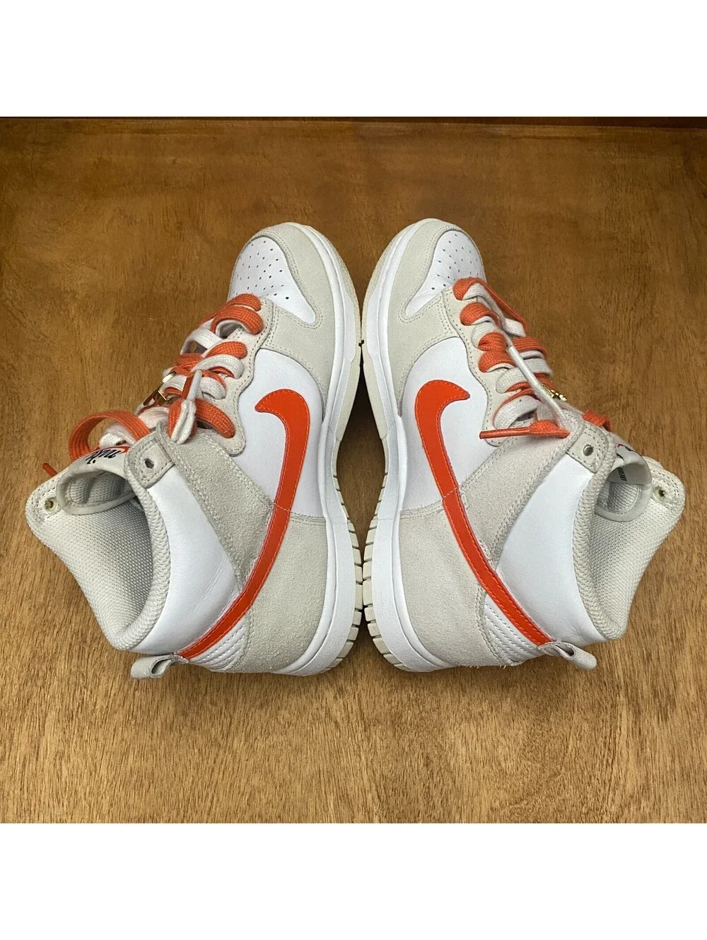 Nike Dunk High SE Shoes Womens Size 7.5 First Use White Sail Orange DH6758-100 - Picture 6 of 15